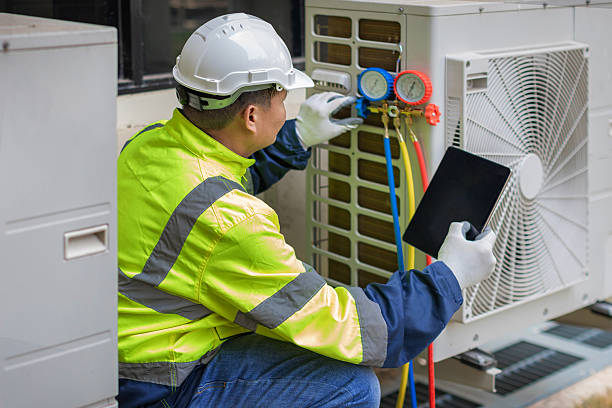 Professional Emergency Hvac technician working in Pleasant Lake, MI